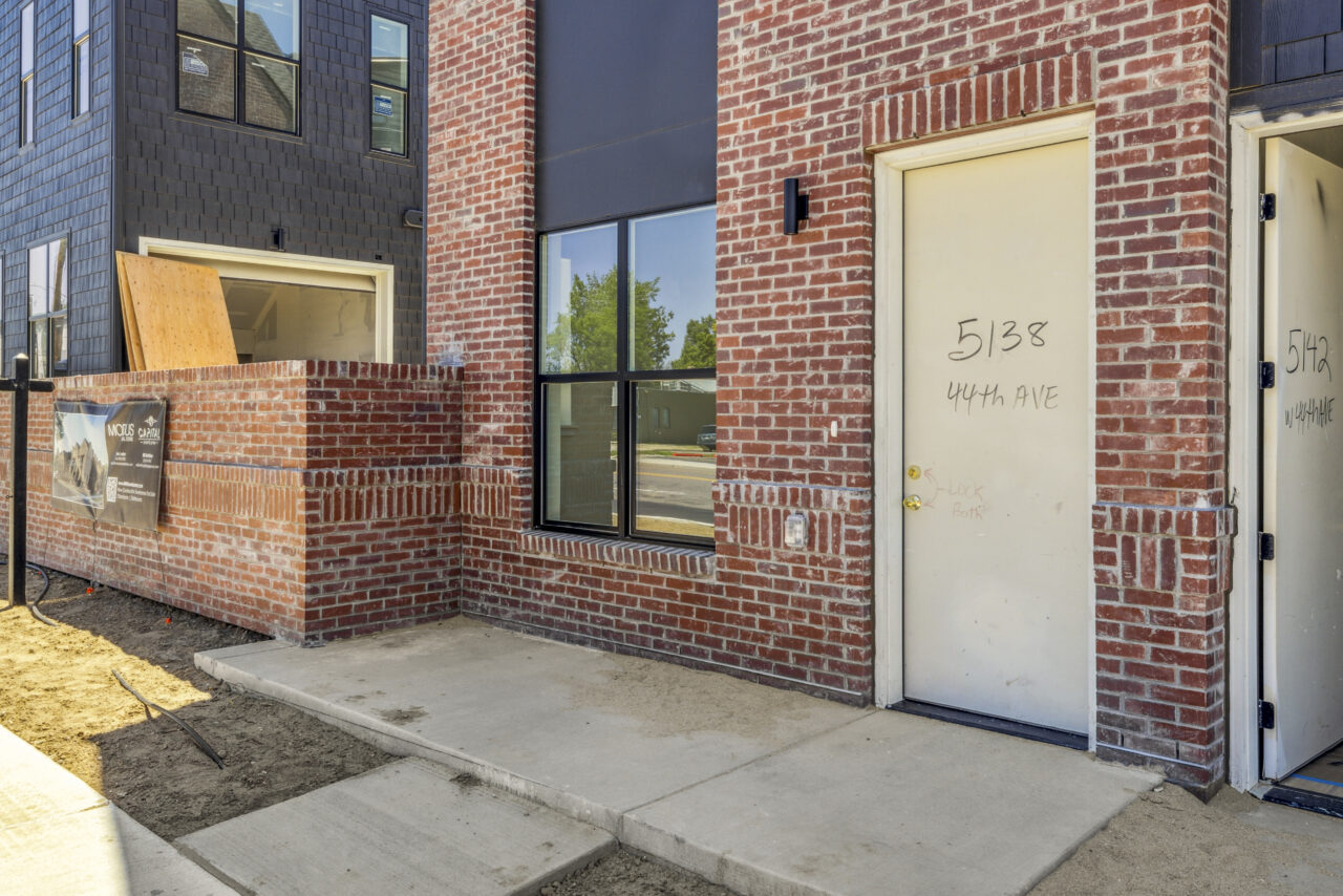 44th Townhomes | Modus Real Estate